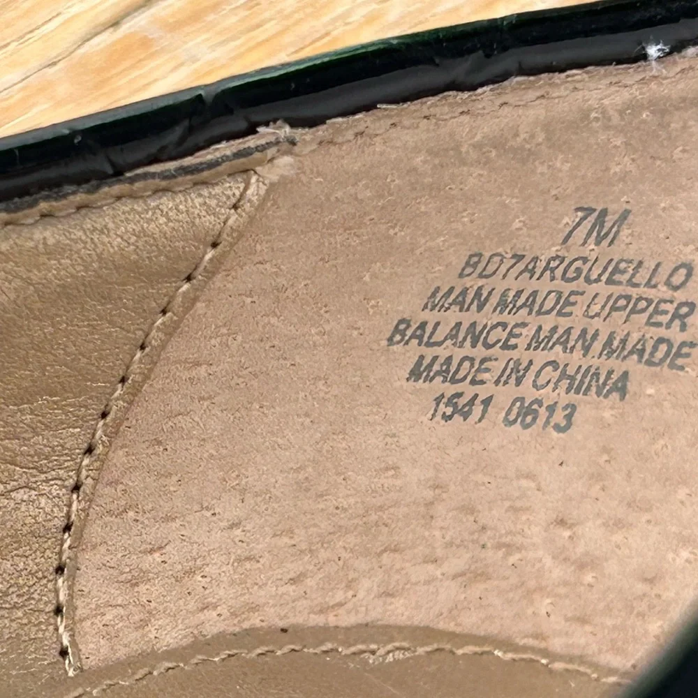 Bandolino Women’s Arguello High Heeled Loafer Croc Print Horsebit Detail Size 7M